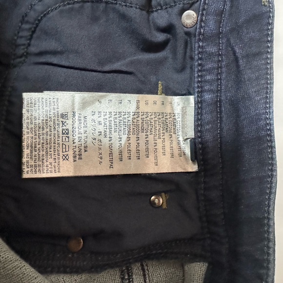 Diesel THAVAR SP-NE 0676E Slim-Skinny Distressed  Jogg Jeans - Picture 8 of 8